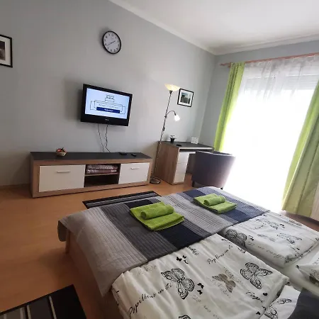 Smart Szallas Apartament *